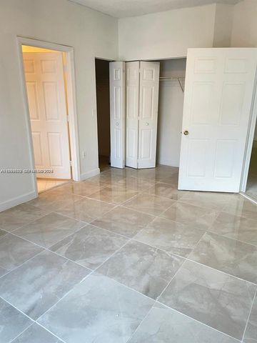 8784 SW 213th Ln, Cutler Bay, FL 33189