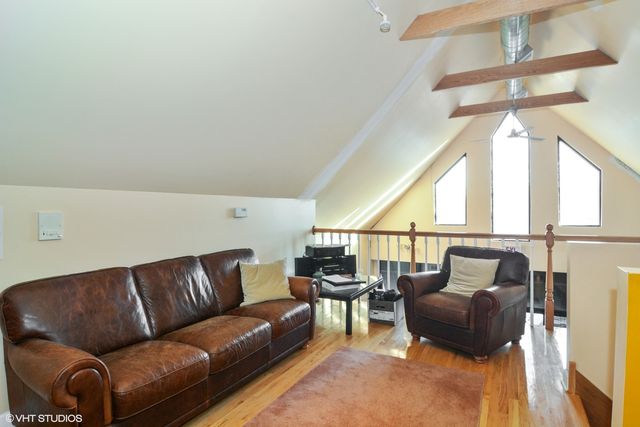 3522 W Armitage Avenue, Chicago, IL 60647