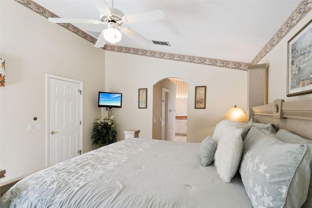 4706 CUMBRIAN LAKES DRIVE, Kissimmee, FL 34746
