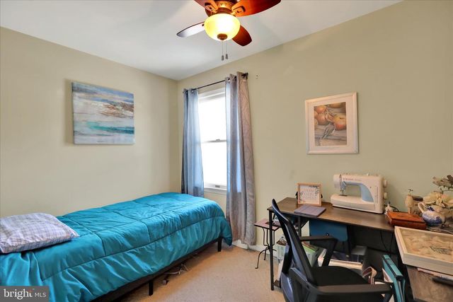 2853 HAUCK RD, Green Lane, PA 18054