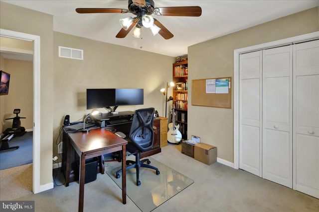 2853 HAUCK RD, Green Lane, PA 18054