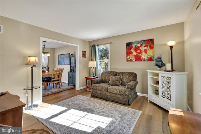 2853 HAUCK RD, Green Lane, PA 18054