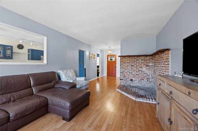 45 Timber Trail Lane, Medford, NY 11763