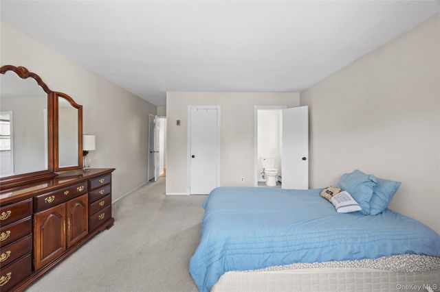 45 Timber Trail Lane, Medford, NY 11763