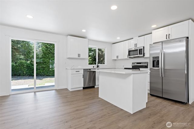 13904 97th Avenue NW, Gig Harbor, WA 98329
