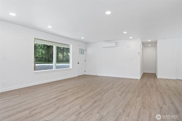 13904 97th Avenue NW, Gig Harbor, WA 98329