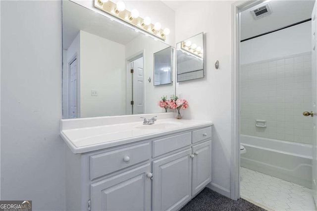 27306 Plantation Drive NE 306, Atlanta, GA 30324