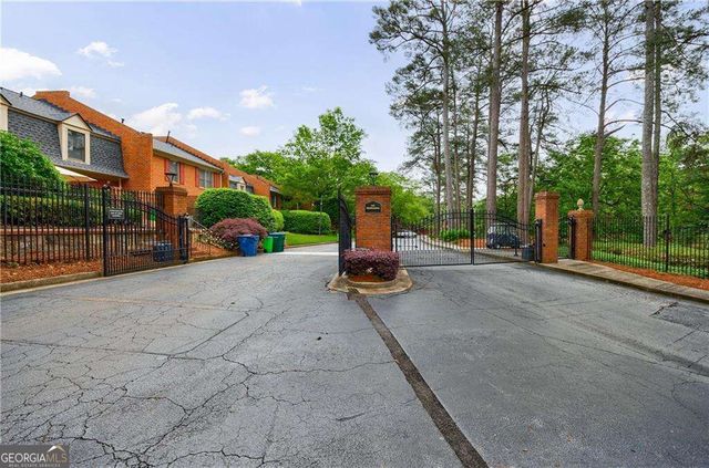 27306 Plantation Drive NE 306, Atlanta, GA 30324