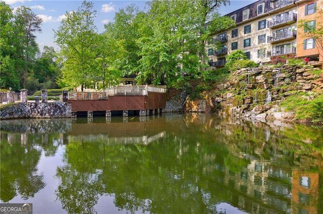 27306 Plantation Drive NE 306, Atlanta, GA 30324