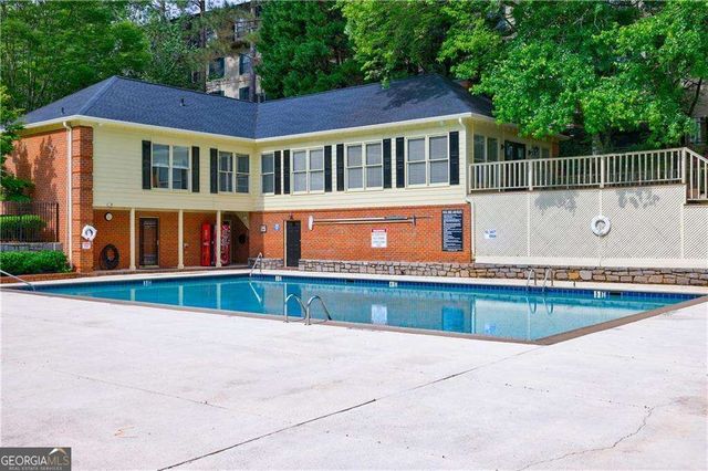 27306 Plantation Drive NE 306, Atlanta, GA 30324