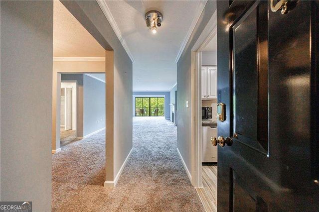 27306 Plantation Drive NE 306, Atlanta, GA 30324