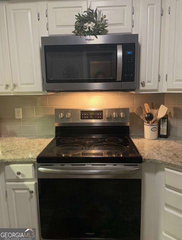 27306 Plantation Drive NE 306, Atlanta, GA 30324