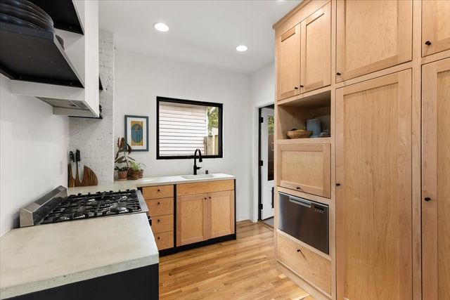 1329 4th Ave, N, Nashville, TN 37208