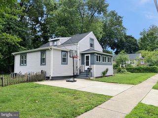 118 1ST AVE, Lindenwold, NJ 08021