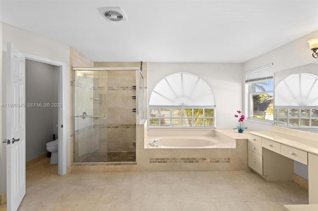 17900 SW 4th Ct, Pembroke Pines, FL 33029