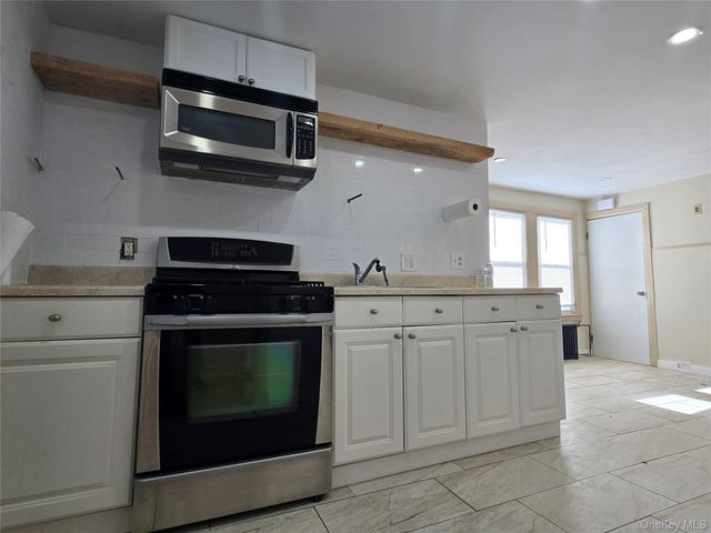 704 Tower Avenue B, Maybrook, NY 12543