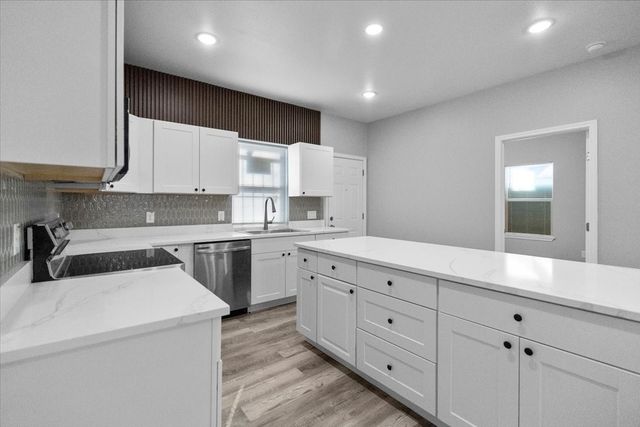 3512 Hamilton Avenue, Dallas, TX 75210