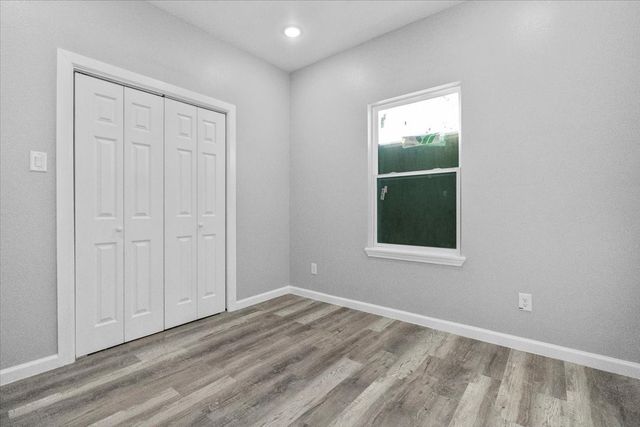 3512 Hamilton Avenue, Dallas, TX 75210