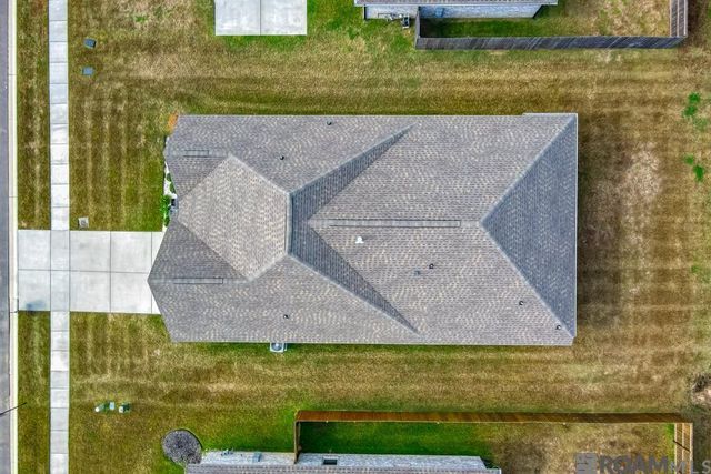 1647 Rangeland Ave, Zachary, LA 70791