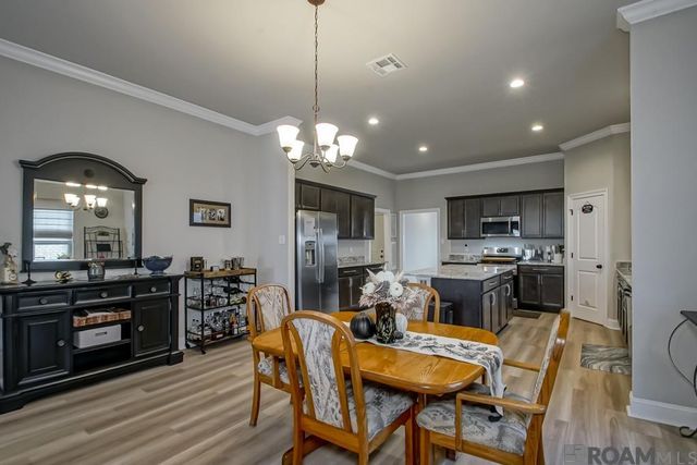 1647 Rangeland Ave, Zachary, LA 70791