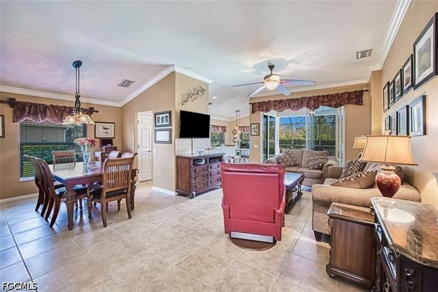 10092 Oakhurst WAY, Fort Myers, FL 33913