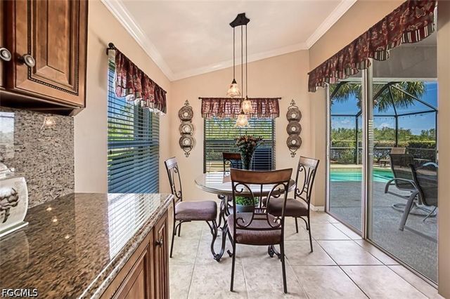 10092 Oakhurst WAY, Fort Myers, FL 33913