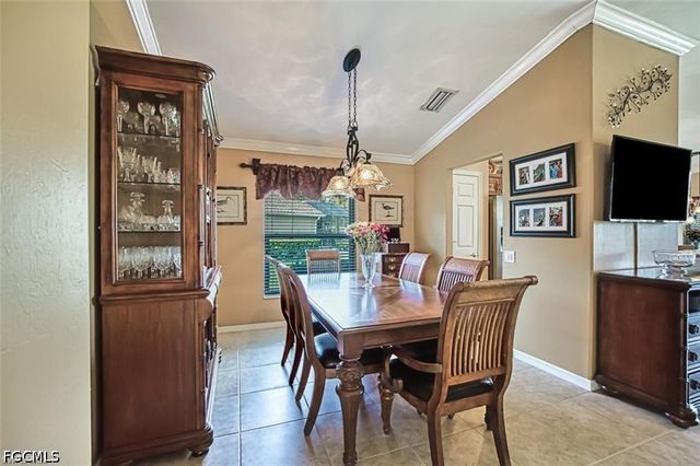 10092 Oakhurst WAY, Fort Myers, FL 33913