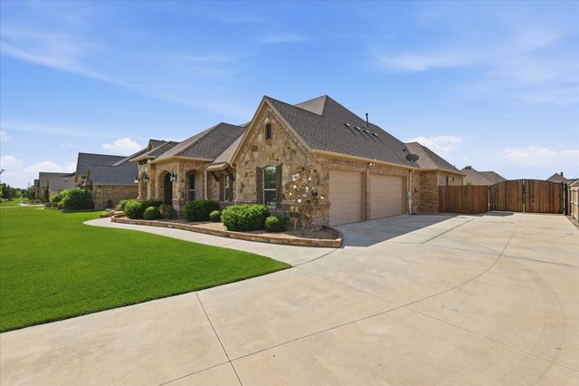 12956 Chisholm Ranch Drive, Fort Worth, TX 76052