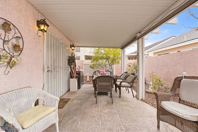 5251 Ladyhawk Way, Las Vegas, NV 89118