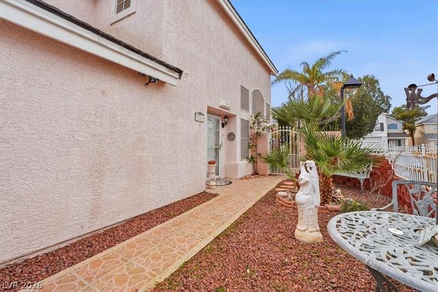 5251 Ladyhawk Way, Las Vegas, NV 89118