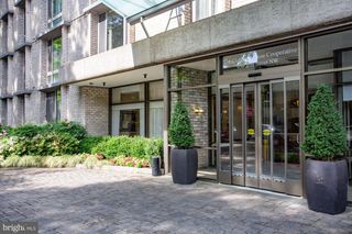 940 25TH ST NW #501S, Washington, DC 20037