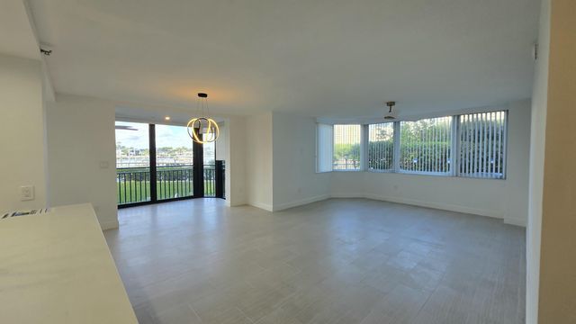3912 S Ocean Boulevard S 114, Highland Beach, FL 33487