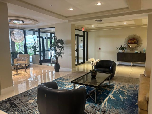 3912 S Ocean Boulevard S 114, Highland Beach, FL 33487