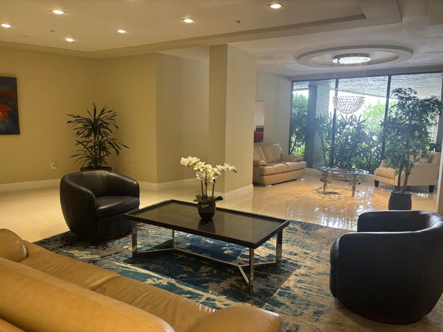 3912 S Ocean Boulevard S 114, Highland Beach, FL 33487