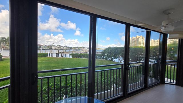 3912 S Ocean Boulevard S 114, Highland Beach, FL 33487