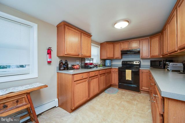 3007 MAIN ST, Morgantown, PA 19543