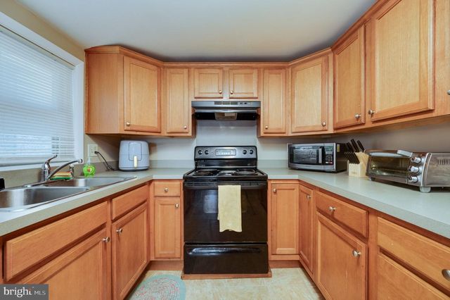 3007 MAIN ST, Morgantown, PA 19543