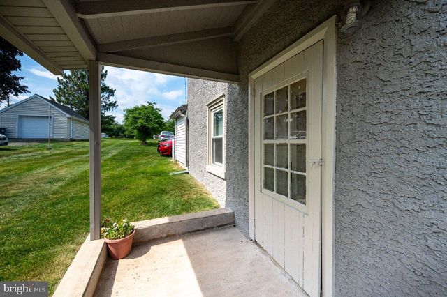3007 MAIN ST, Morgantown, PA 19543