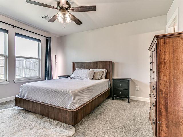 3205 Piney River Drive, Yukon, OK 73099