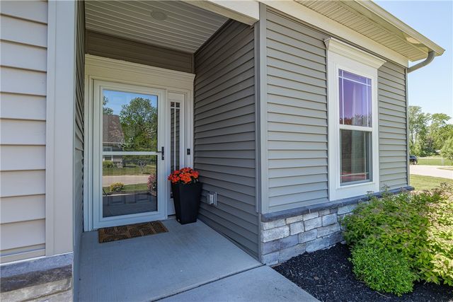 67 Timber Creek, Gates, NY 14606