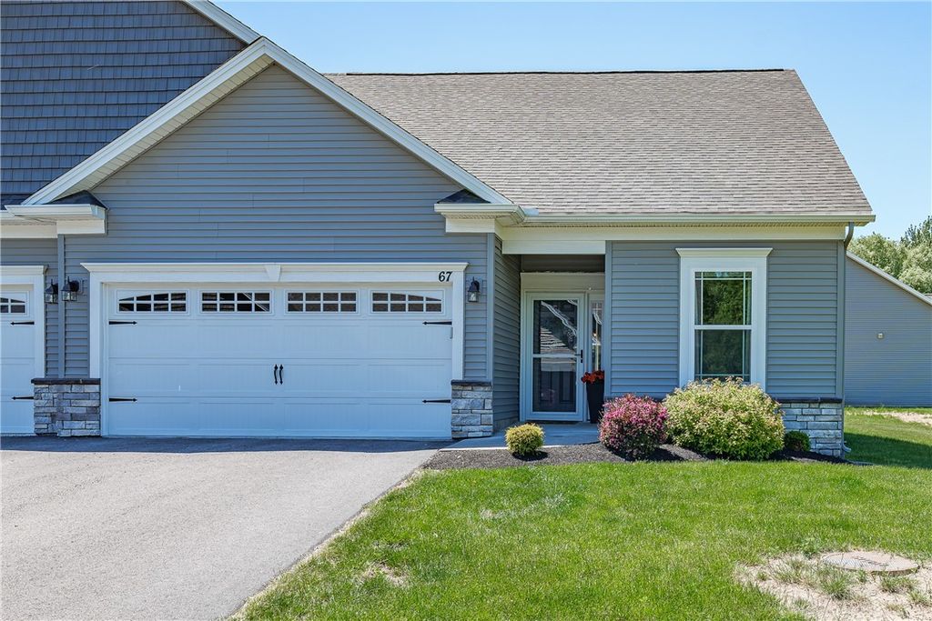 67 Timber Creek, Gates, NY 14606