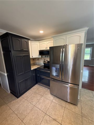 101 Maria Lane, Seneca, SC 29678