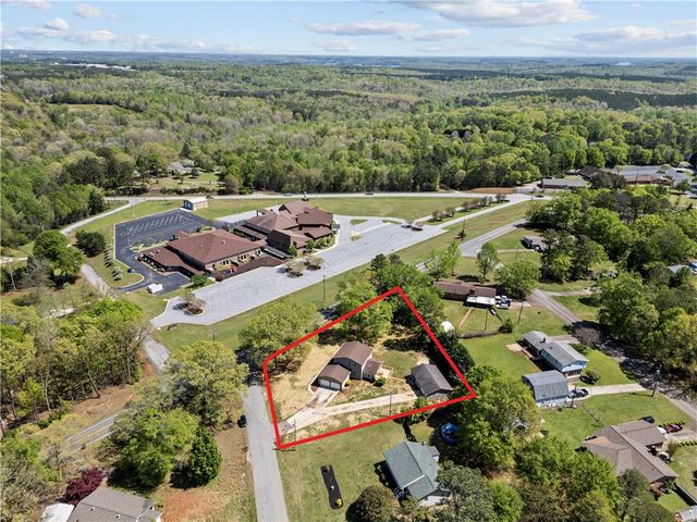 101 Maria Lane, Seneca, SC 29678