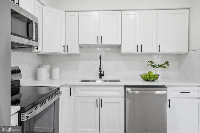 12 MARISSA CT, Baltimore, MD 21236