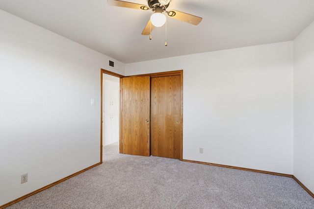 9007 Princess Jeanne Avenue NE, Albuquerque, NM 87112