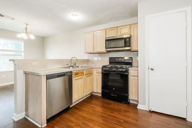 8002 Scarlet Tanager Drive, Humble, TX 77396