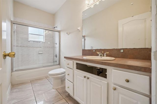 106 CASTLEFORD WAY, Kissimmee, FL 34758