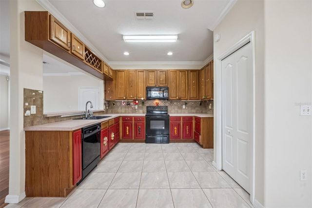 106 CASTLEFORD WAY, Kissimmee, FL 34758
