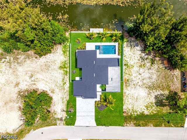 1419 SW 15th TER, Cape Coral, FL 33991