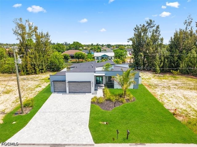 1419 SW 15th TER, Cape Coral, FL 33991